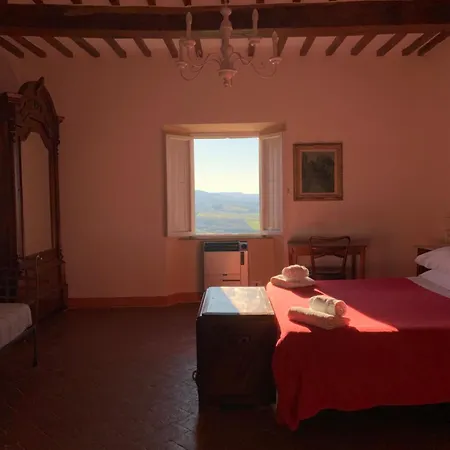 Casa Cerboneschi In A Medieval Village With Panoramic Tuscan Hills Bed & Breakfast