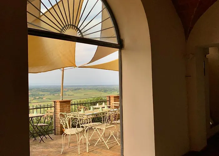 Casa Cerboneschi 3* Казале-Мариттимо