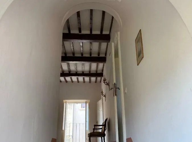 Casa Cerboneschi Казале-Мариттимо